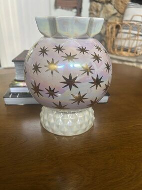 Anthropologie Iridescent White and Gold Star Ceramic Home Accent Vase